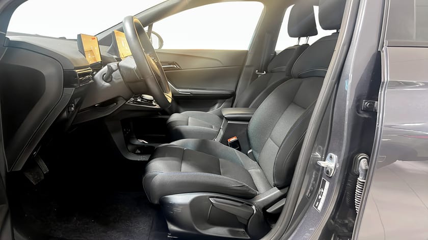 Bild 5 av MG 4 Electric Standard Range SR 51 kwh