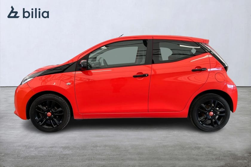 Bild 3 av Toyota Aygo 1,0 5-D X-CITE VINTERHJUL LEDRAMP