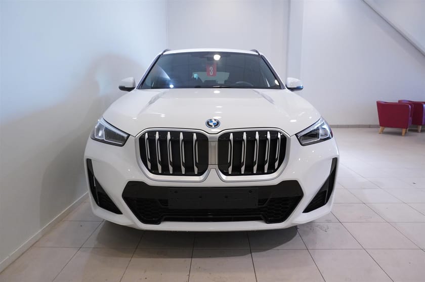 Bild 5 av BMW X1 xDrive25e M Sport Active Ed Drag DA