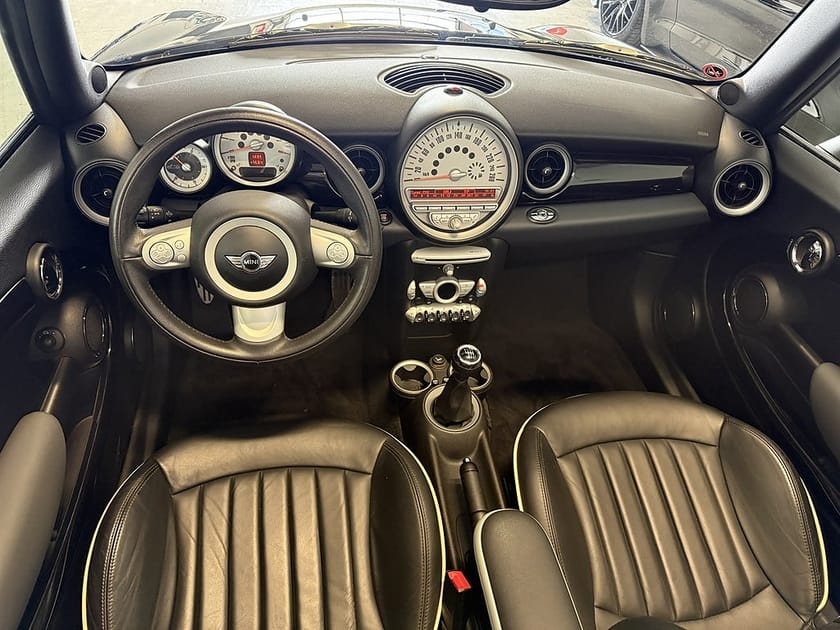 Bild 4 av MINI Cooper S Cabriolet 174hk CAB 3100MIL