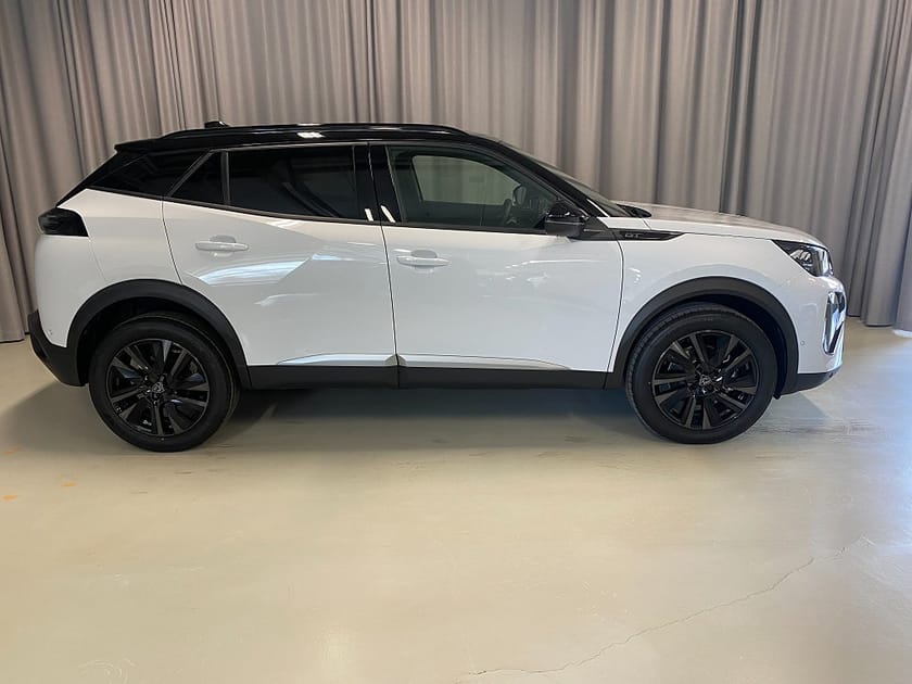 Bild 2 av Peugeot 2008 Hybrid 145 GT 145hk Automat