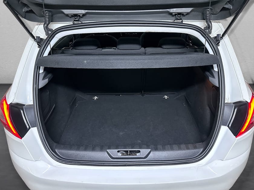 Bild 5 av Peugeot 308 1.2 PURETECH|130|EAT|ACTIVE|P-SENS|KAMREM BYTT|P-SENS