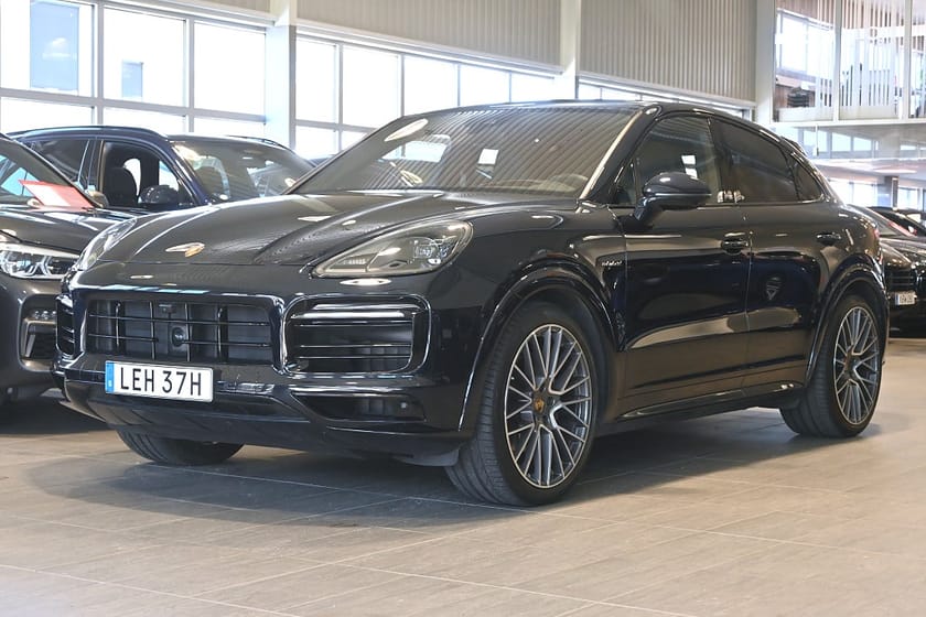 Bild 1 av Porsche Cayenne E-Hybrid Coupé 462hk Platinum Ed. SportDesign 22" HUD