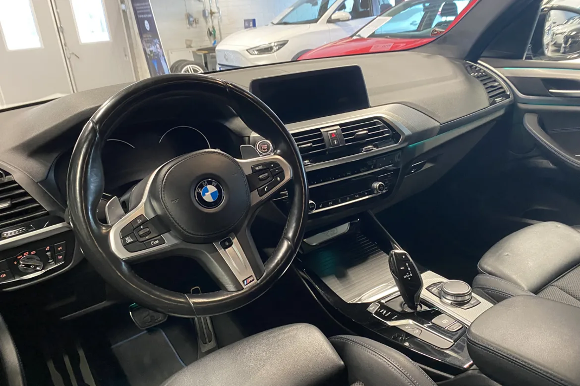 BMW X3 xDrive20i