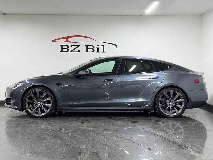 Bild 4 av Tesla Model S Long Range AWD Raven