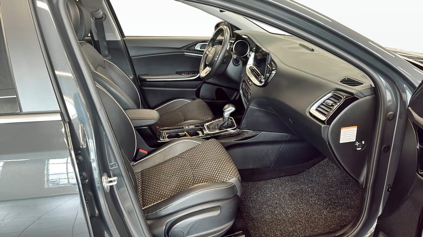 Bild 3 av Kia Ceed Sportswagon Plug-in Hybrid PHEV ADVANCE | DRAGKROK |
