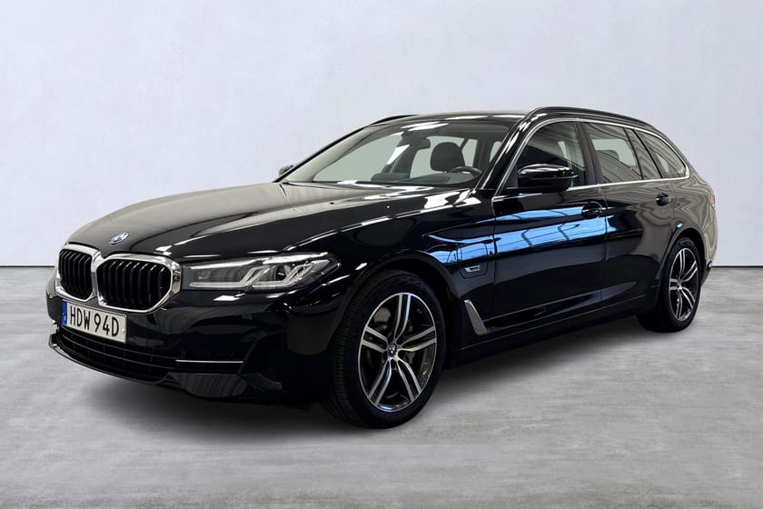 Bild 1 av BMW 530e xDrive Touring E (Drag/Navi/Kamera)