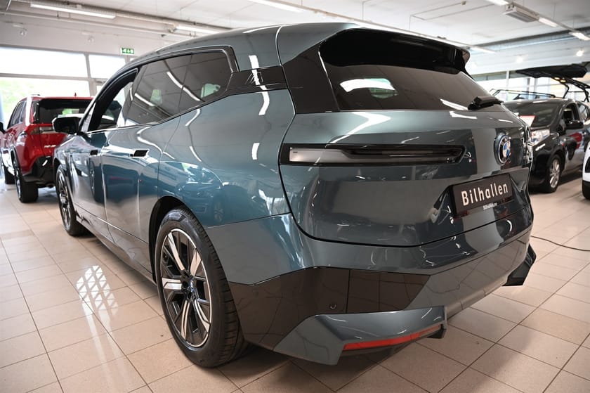 Bilde 3 av BMW iX xDrive40 
