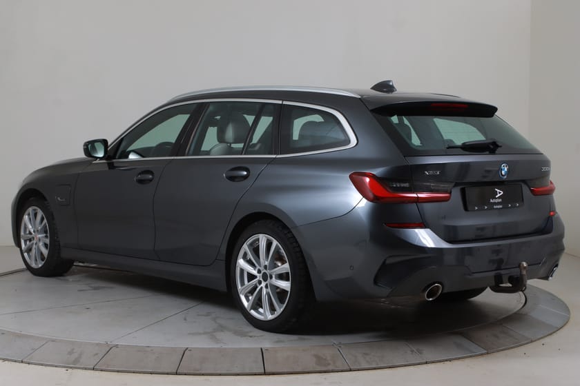 Bilde 3 av BMW 330e xDrive Touring eDrive M Sport (K) ACC/Krok/360º