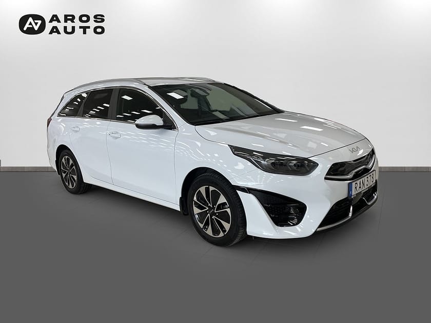 Bild 3 av Kia Ceed Sportswagon Plug-in Hybrid SW DCT Action 141hk /Mvärmare