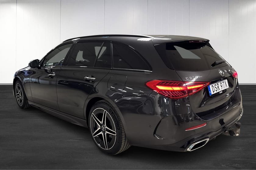 Bild 3 av Mercedes-Benz C 300 T de 4MATIC AMG-LINE/Drag/Night/Digitallight/Keyless