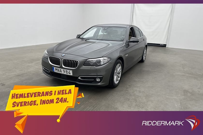 Bild 3 av BMW 530d xDrive Sedan 530 D Luxury Line B-Kamera Drag Adaptiv-fart
