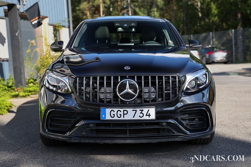 Bild 2 av Mercedes-Benz AMG GLC 63 S Coupé 4MATIC+ LÅGMIL SE SPEC