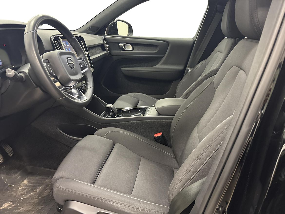 Volvo XC40 2023 - miniatyr 6