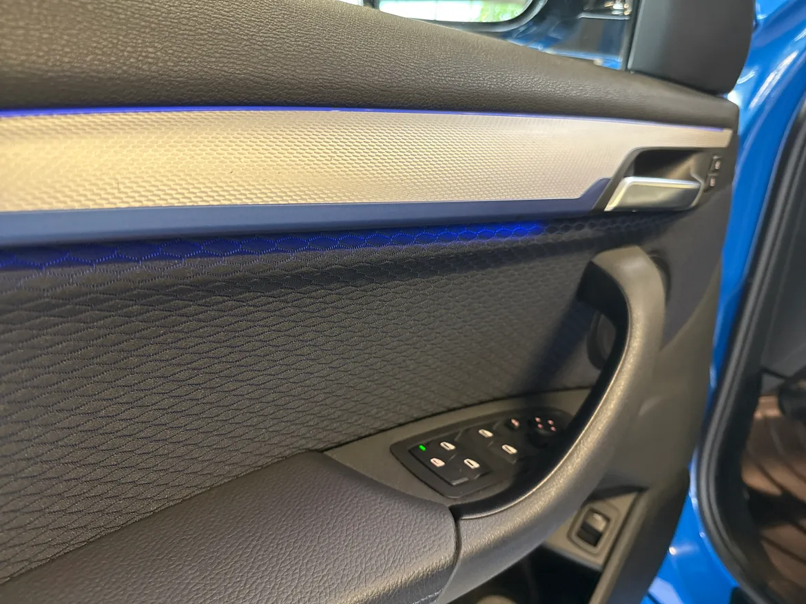 picture of a car
