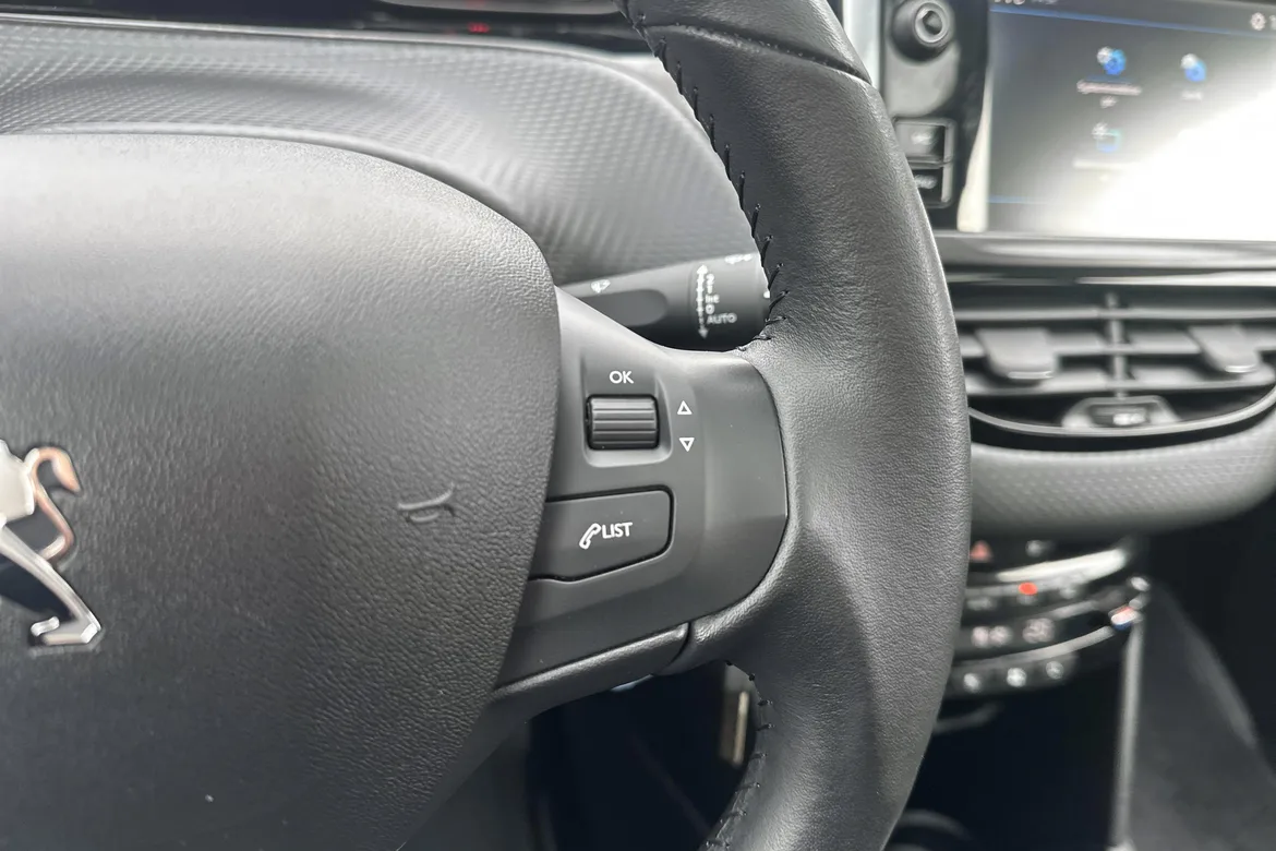 picture of a car
