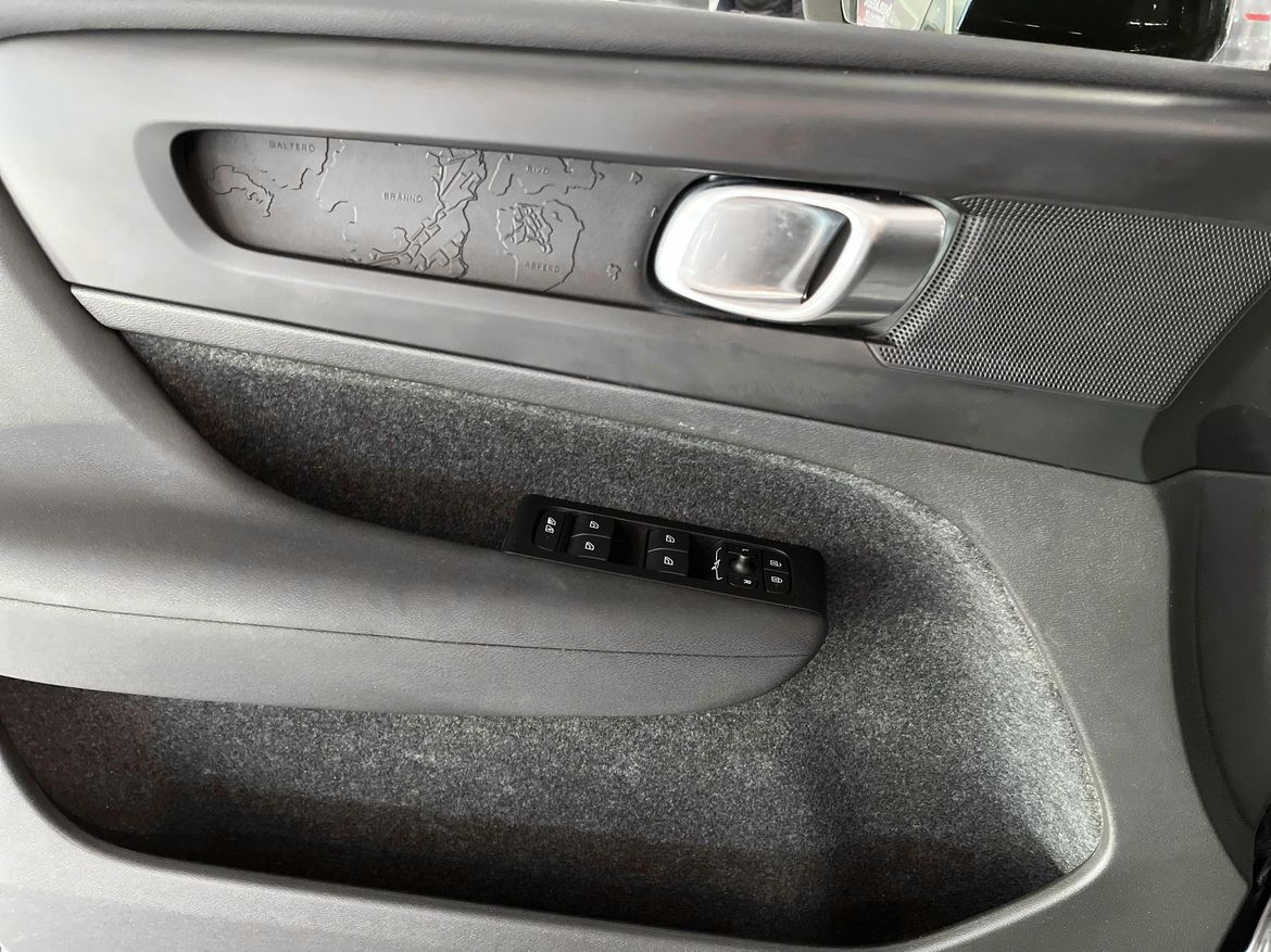 Volvo XC40 2023 - miniatyr 12