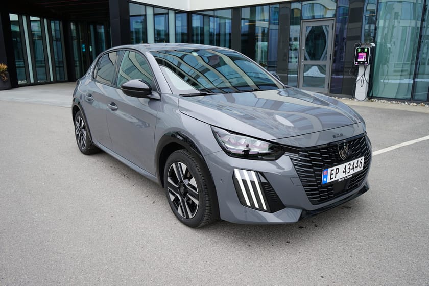Bilde 2 av Peugeot e-208 e208 GT / "fullutstyrt"