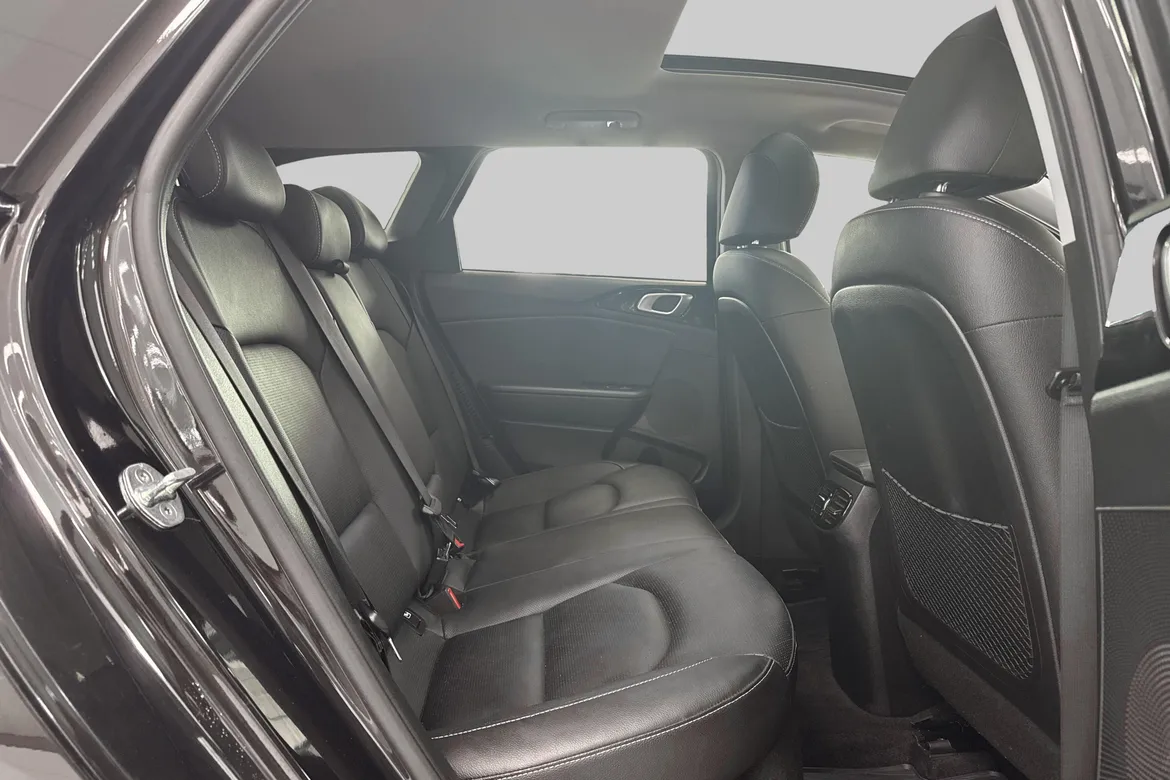 picture of a car