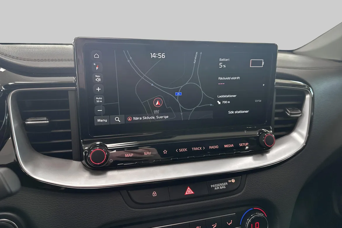 picture of a car