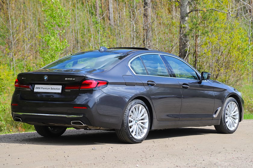 Bild 4 av BMW 545e xDrive Sedan 