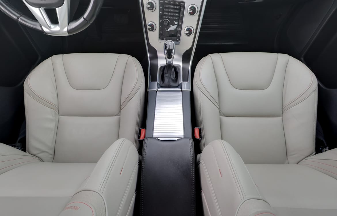 Volvo XC60 2015 - miniatyr 9