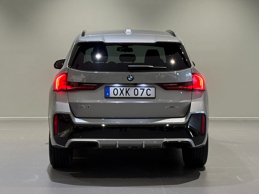 Bild 4 av BMW X1 sDrive18i sDrive 18i M Sport Drag AdptFartH H/K RattV Comfort