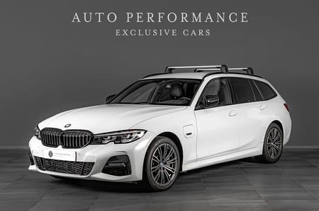 BMW 330e xDrive Touring