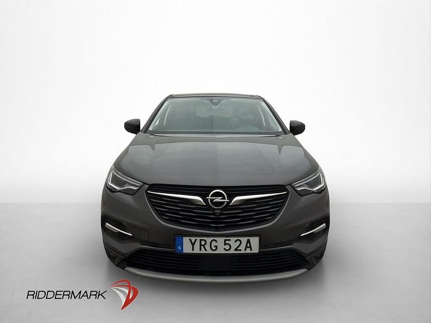 Bild 2 av Opel Grandland X 130hk Ultimate Pano 360° Navi CarPlay Drag