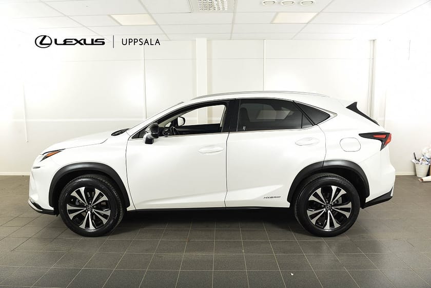 Bild 3 av Lexus NX 300h AWD Kyushu Edition Navi
