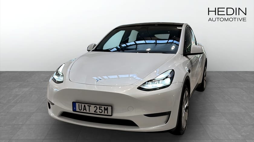 Bild 1 av Tesla Model Y Long Range AWD | 514hk | 3.95% Ränta