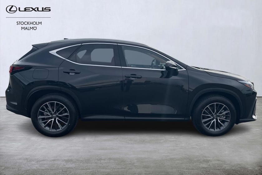 Bild 4 av Lexus NX 450h+ AWD Business Plus Drag Navigation Plug-in-hybrid