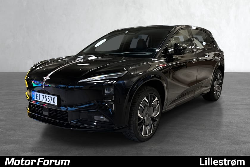 Bilde 2 av Hongqi EHS7 AWD Premium/Glasstak/Hengerfeste/4X4/Rå Ytelse