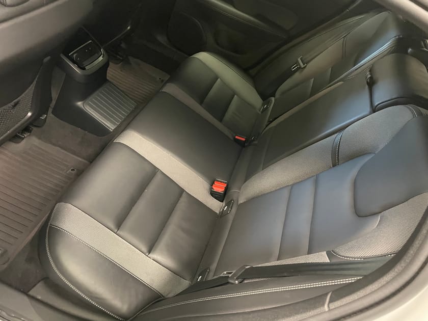 Bild 5 av Volvo V60 T6 Plus Dark Edition