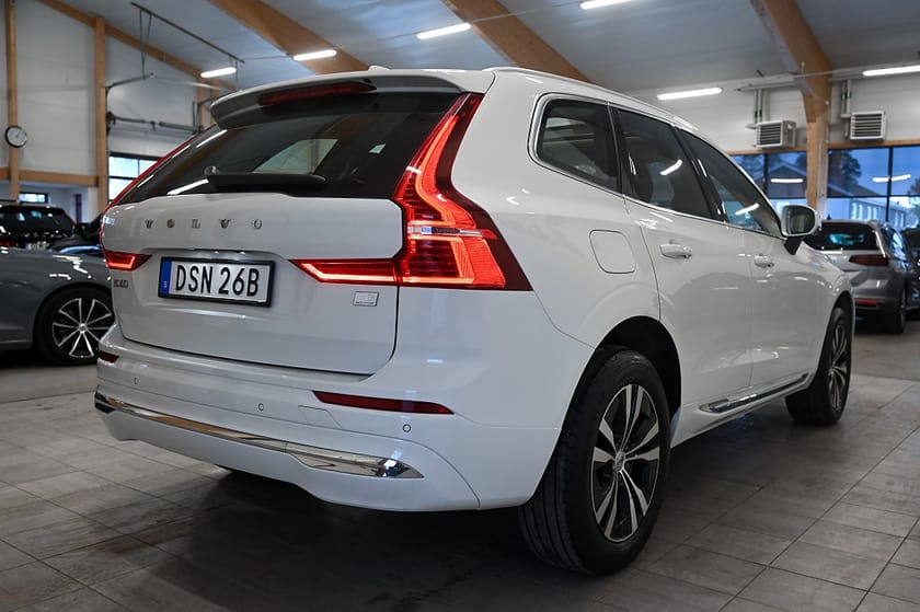 Bild 5 av Volvo XC60 Recharge T6  Inscription Exp  Skinn Panorama Drag 350hk