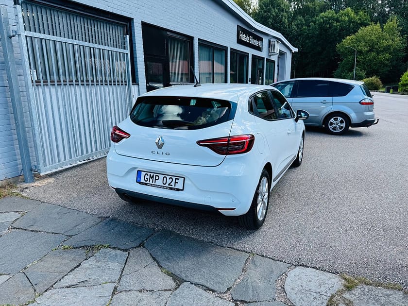 Bild 3 av Renault Clio 1.0 TCE 91HK 5-D AUTOMAT / 5200Mil