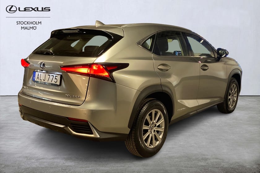 Bild 4 av Lexus NX 300h AWD Comfort Backkamera Apple Carplay