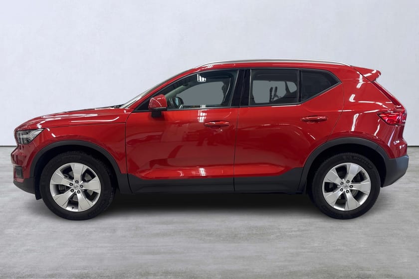 Bild 2 av Volvo XC40 D3 AWD Momentum Advanced Edition
