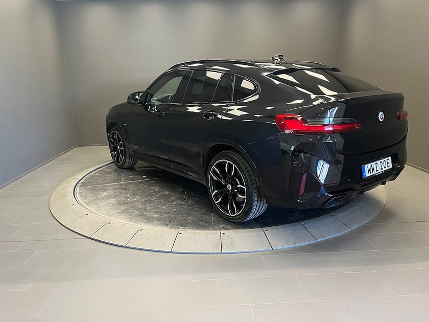 Bild 4 av BMW X4 M40i M Sportpaket Innovation drag Panorama