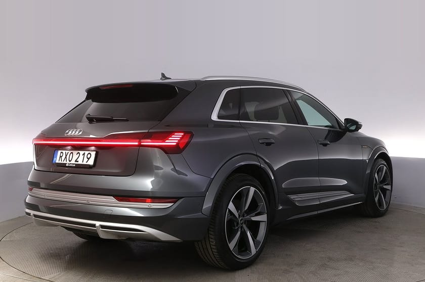 Bild 5 av Audi e-tron S quattro 503 hk Läder 360 Drag V-Hjul 4,49%