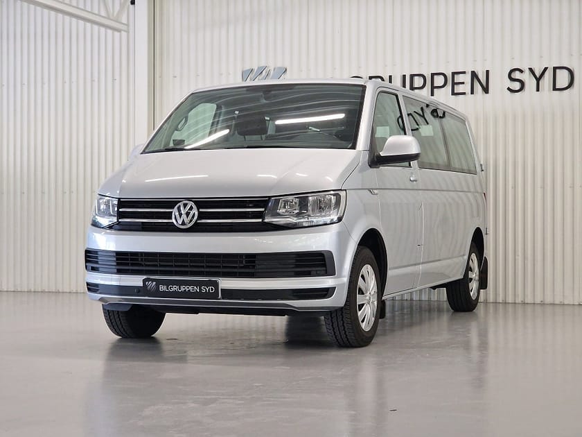 Bild 3 av Volkswagen Caravelle T32 2.0 TDI BMT Comfortline|Dragkrok|Värmare|9-Sits|LWB