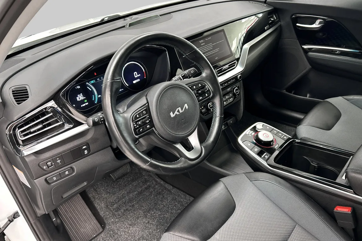 picture of a car