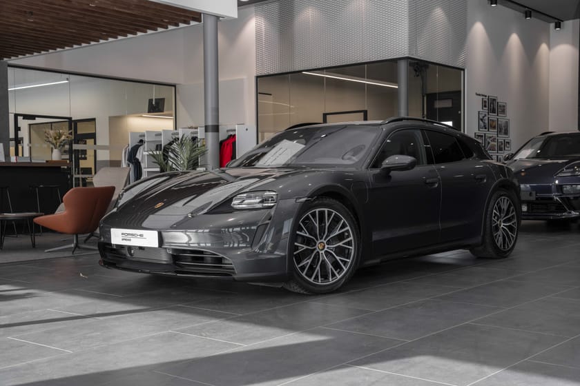 Bilde 1 av Porsche Taycan 4 Cross Turismo BOSE®,HUD,360,Adap.Cruise+++