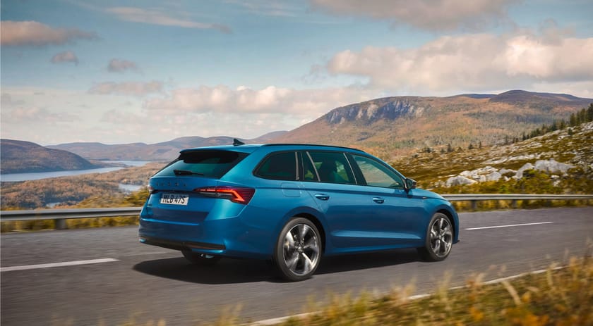 Nya Škoda Octavia Combi bakgrundsbild