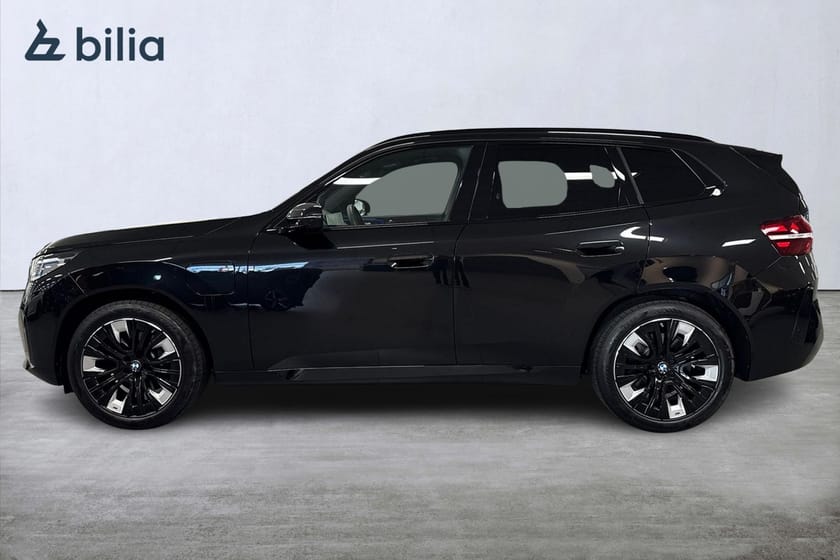 Bild 3 av BMW X3 30e xDrive M-Sport | 360 | H&K | 20" | Stolar m minne