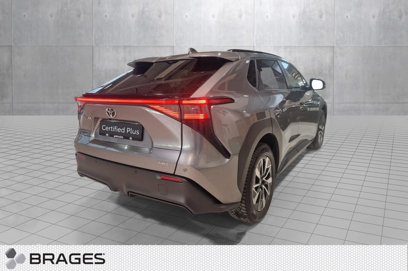 Bilde 5 av Toyota bZ4X AWD Active Tech
