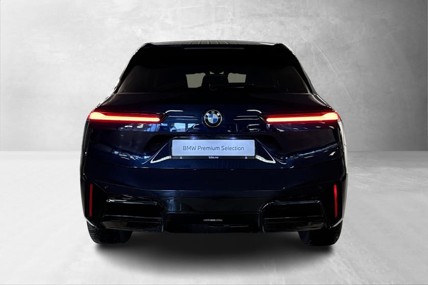 Bilde 4 av BMW iX xDrive60 Fully Charged M-Sport,M-Seter, H/K, SkyLounge