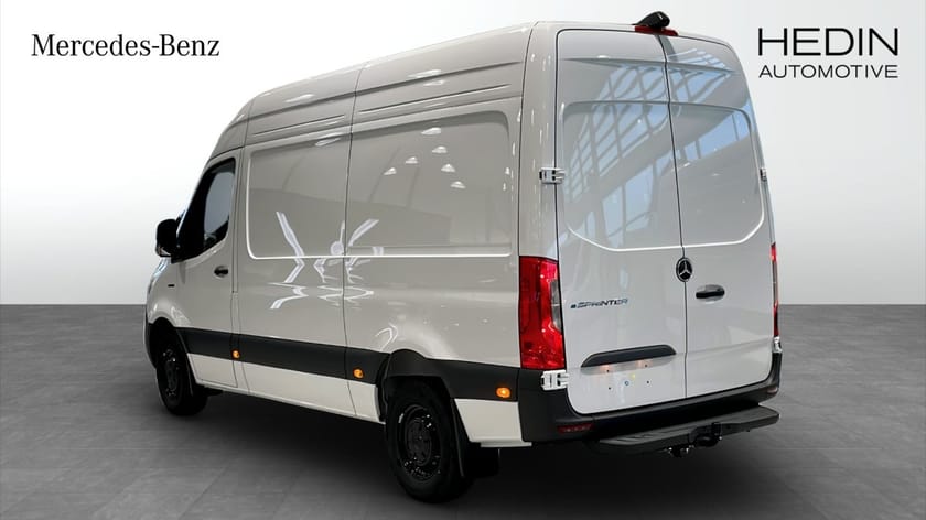 Bild 3 av Mercedes-Benz eSprinter 414 81 kWh SKÅP A2 PRO