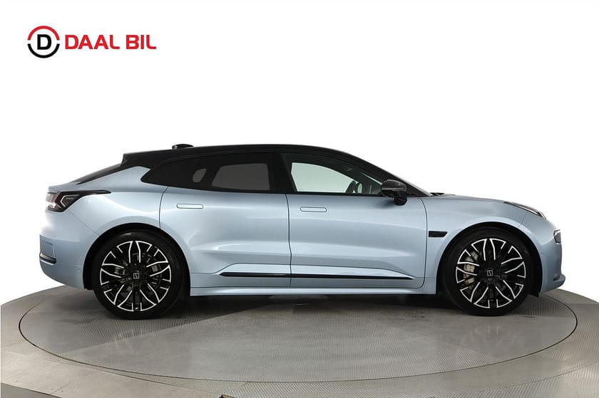 Bild 5 av Zeekr 001 100 kWh AWD 544HK PRIVILEGE DRAG PANO 3D-KAM YAMAHA®