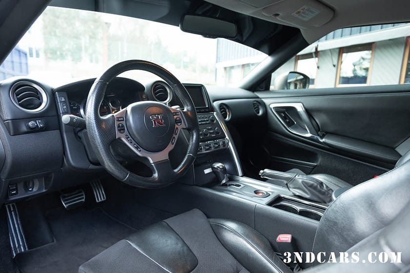 Bild 5 av Nissan GT-R 3.8 V6 4x4 DCT 700HK 23GTR Etanol